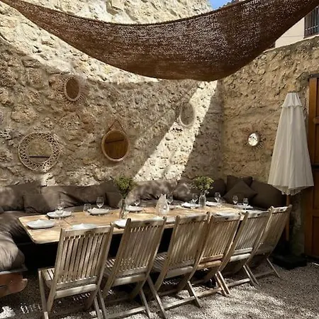 Grande Maison Familiale Village Лёкат