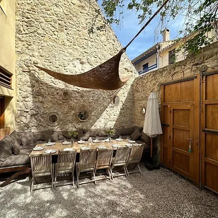 Holiday home Grande Maison Familiale Village