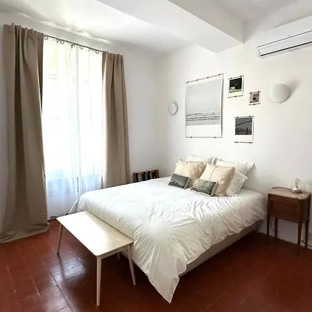 Grande Maison Familiale Village Holiday home *