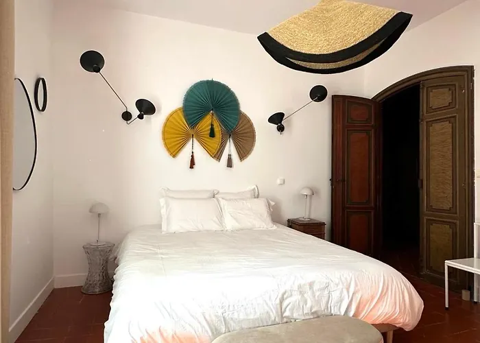 Grande Maison Familiale Village * Leucate